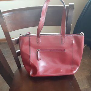 wine tote with gold trim